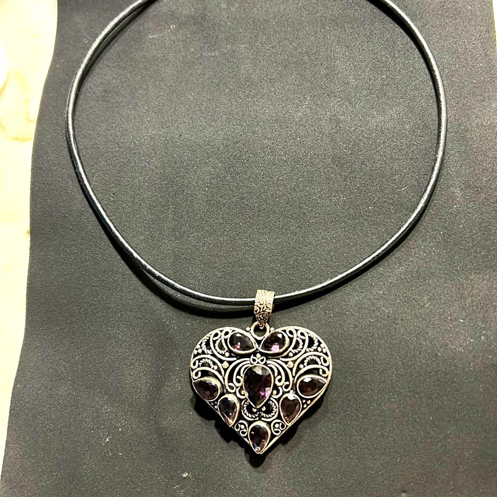 Heart pendant